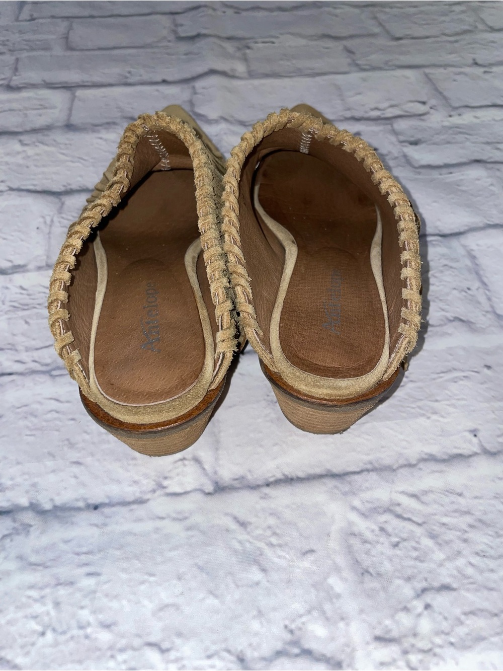 Antelope Dabney Fringe Suede Mules. Taupe. Size 37 - Picture 4 of 8
